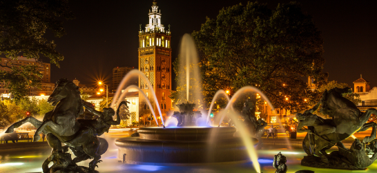 fountain at Country Club Plaza